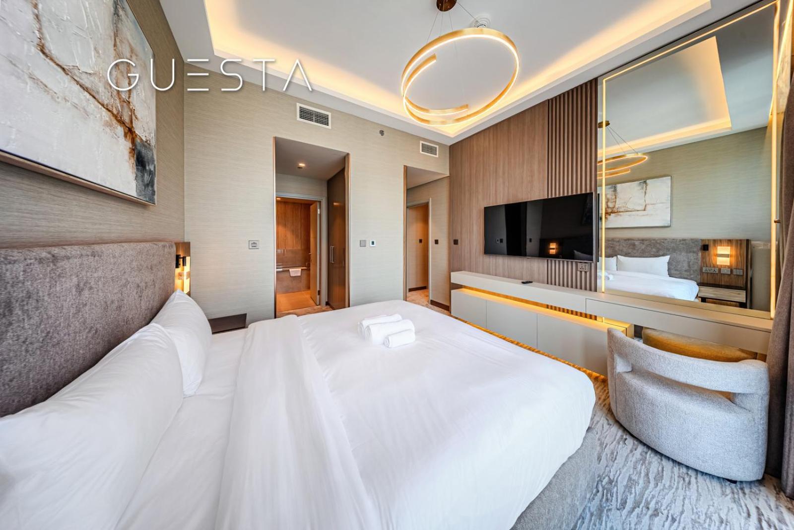 Apartment Tower 1 By Emaar - Fountain View, Downtown Dubai